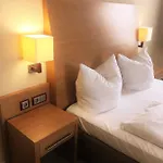 Pensionat Am Pollingpark Dessau-Rosslau