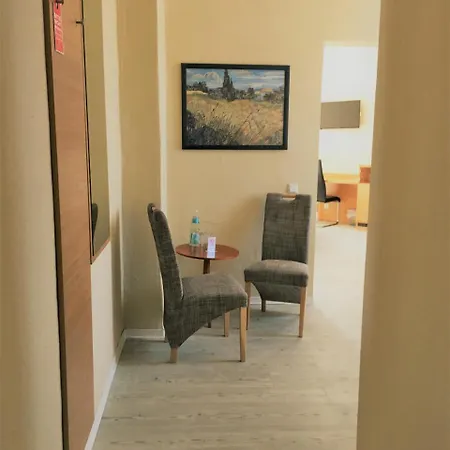 Am Pollingpark 3* Dessau-Rosslau